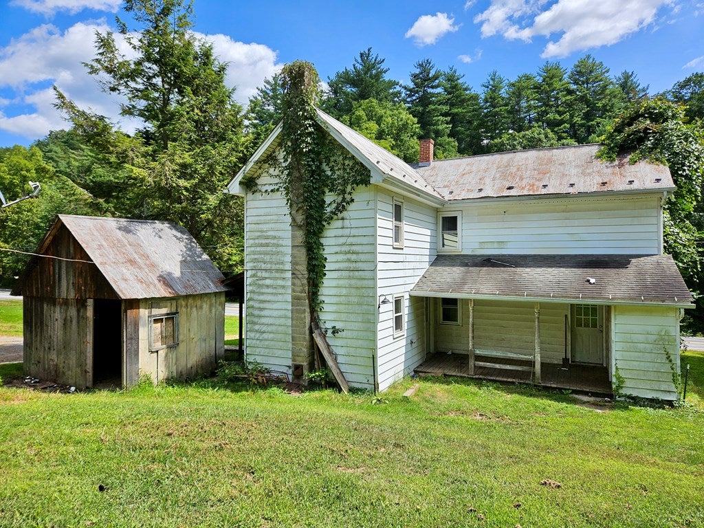 10324 Standing Stone Road Huntingdon, PA 16652 - Photo 6 of 71 Gallery Image 6