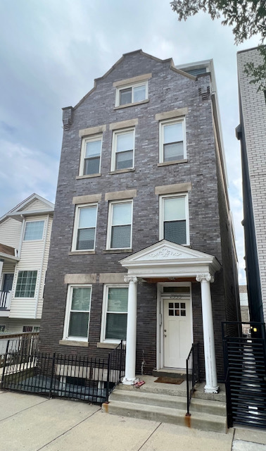 2353 West 18th Place Chicago, IL 60608 - Photo 2 of 22