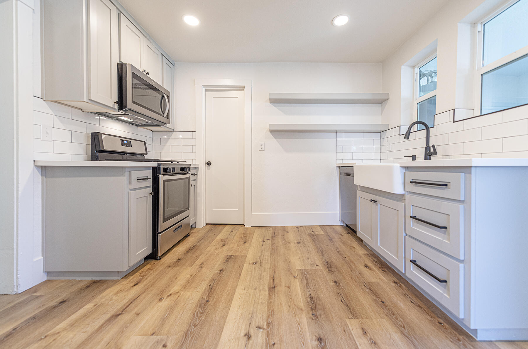 660 Channing Way Exeter, CA 93221 - Photo 13 of 53 15