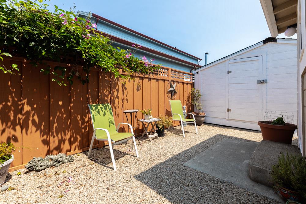 2211 Capitola Road Santa Cruz, CA 95062 - Photo 15 of 20 a view of a chairs and table in the patio
