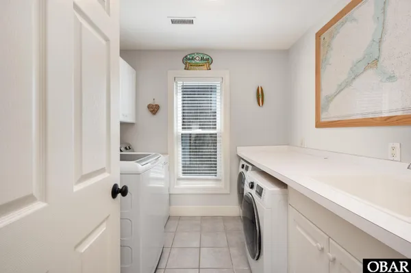 $2,400,000 | 9319 South Old Oregon Inlet Road, Nags Head, NC 27959