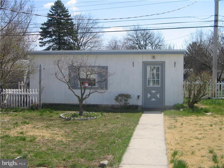 1325 Midland Road Conshohocken, PA 19428 - Photo 2 of 2 Gallery Image 2