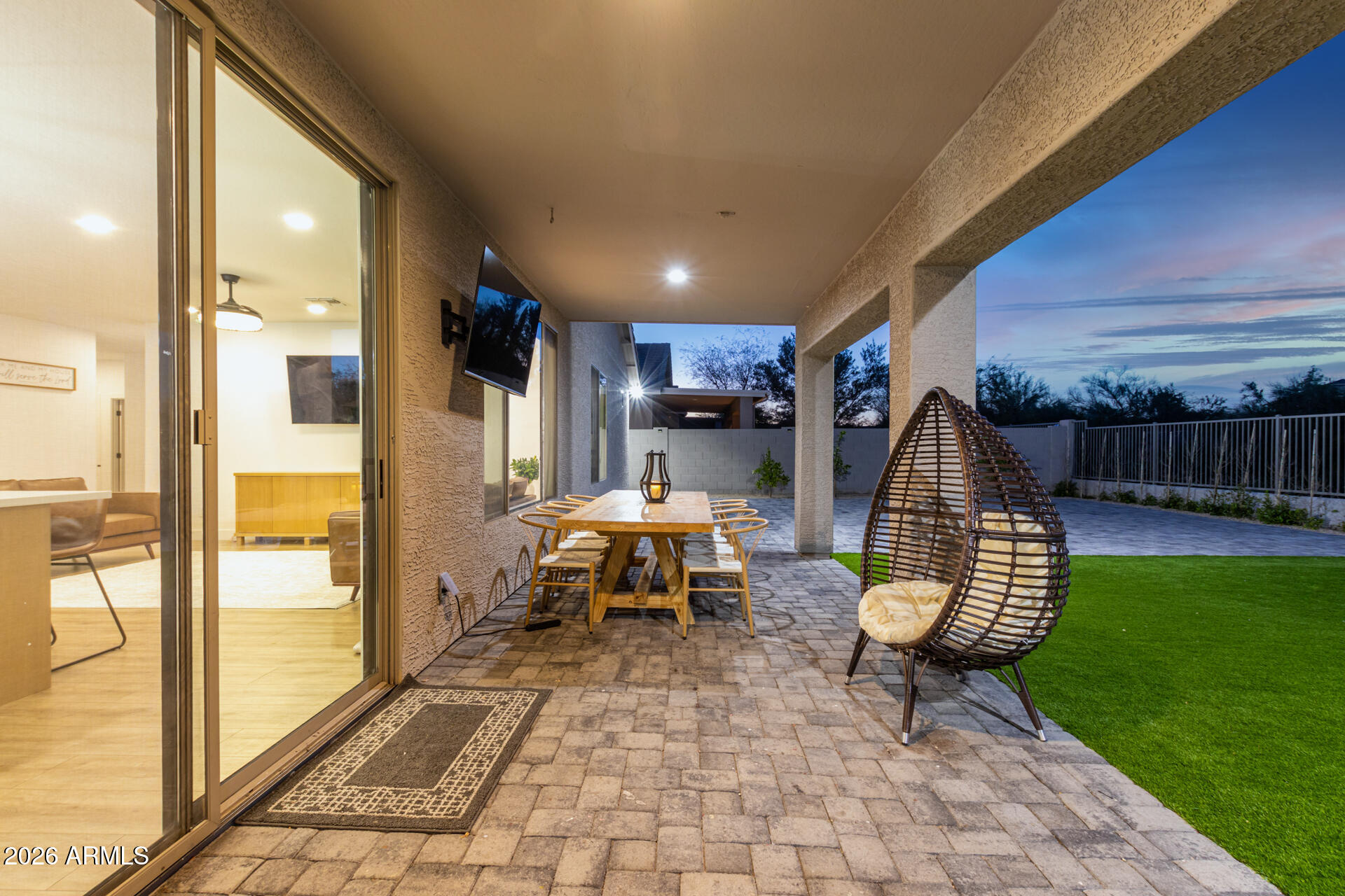 6404 West Black Hill Road Phoenix, AZ 85083 - Photo 24 of 33 a living room filled with furniture