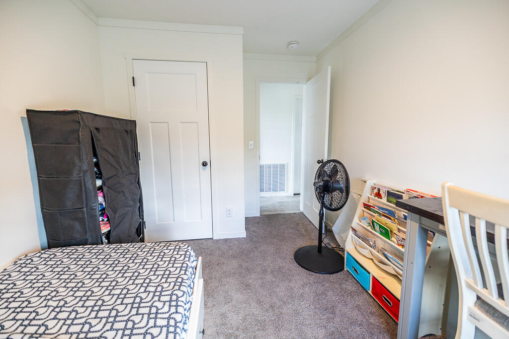 8 8 Rod Road, Unit 240 Waterville, ME 04901 - Photo 26 of 46 HY3A8095