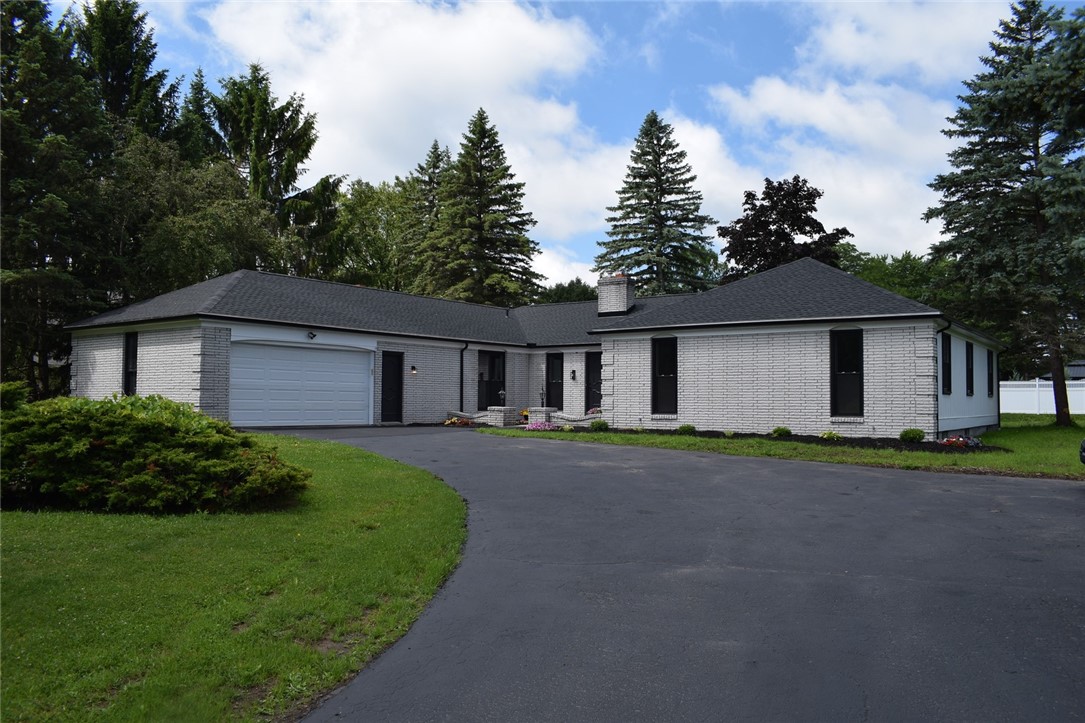 88 Stuyvesant Road Pittsford, NY 14534 - Photo 6 of 44