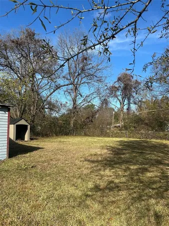 a view of a outdoor space