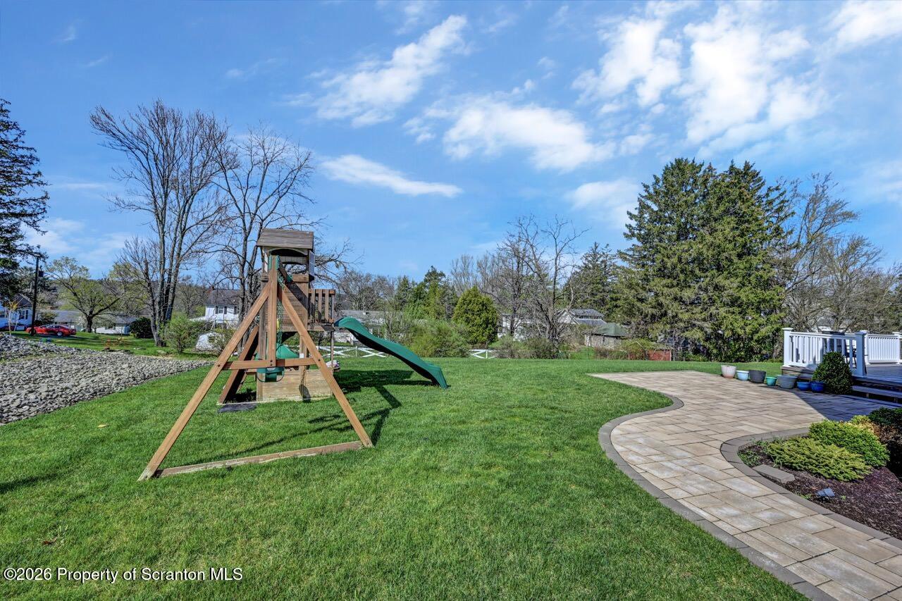 5 Seminary Hill Road Clarks Summit, PA 18411 - Photo 3 of 73 5 Seminary Hl Rd 03 Large