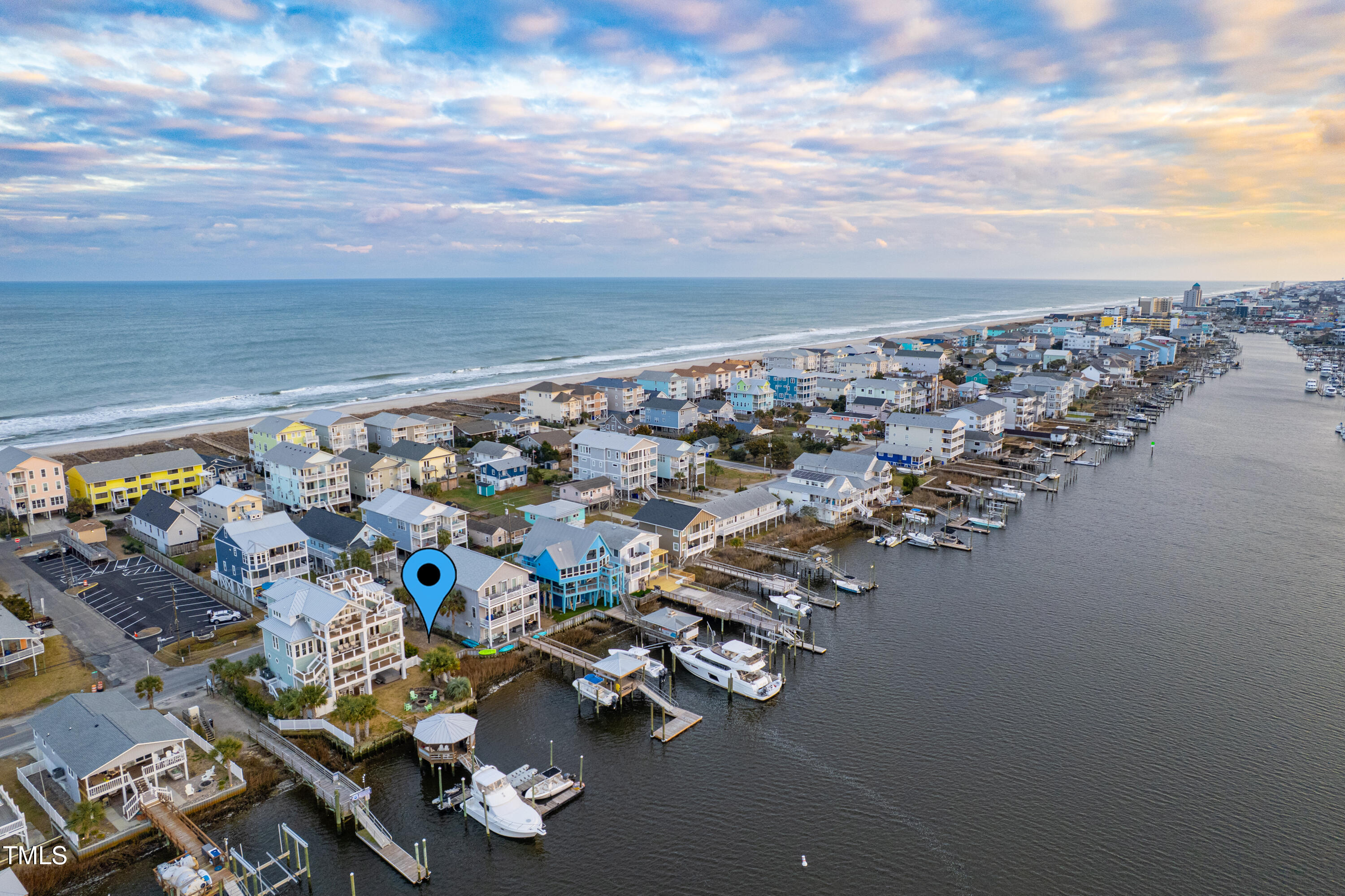 817 Canal Drive Carolina Beach, NC 28428 - Photo 7 of 17 817 Canal-7