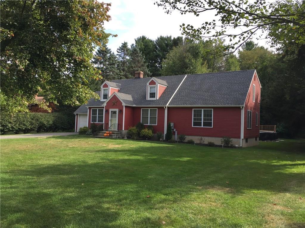 15 Harris Road Litchfield, CT 06759 - Photo 1 of 1 a front of a house with a garden