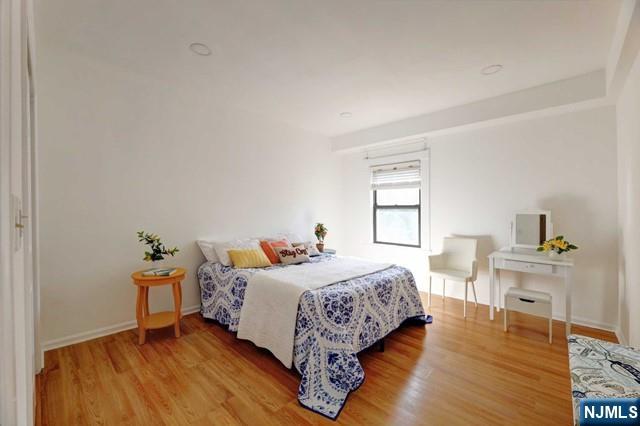22 Engle Street, Unit R17 Englewood, NJ 07631 - Photo 10 of 36