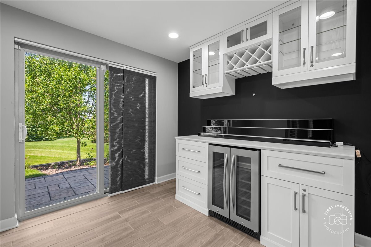 3826 Ridge Pointe Drive Geneva, IL 60134 - Photo 15 of 20 Gallery Image 15