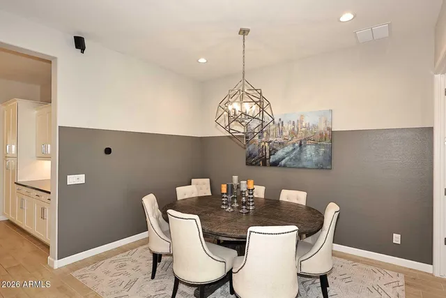 $875,000 | 2048 East Park View Lane, Phoenix, AZ 85024