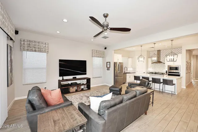 $875,000 | 2048 East Park View Lane, Phoenix, AZ 85024