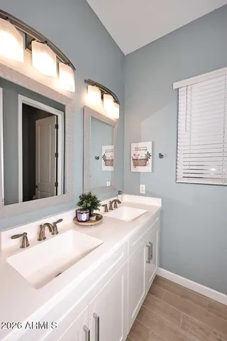 $875,000 | 2048 East Park View Lane, Phoenix, AZ 85024