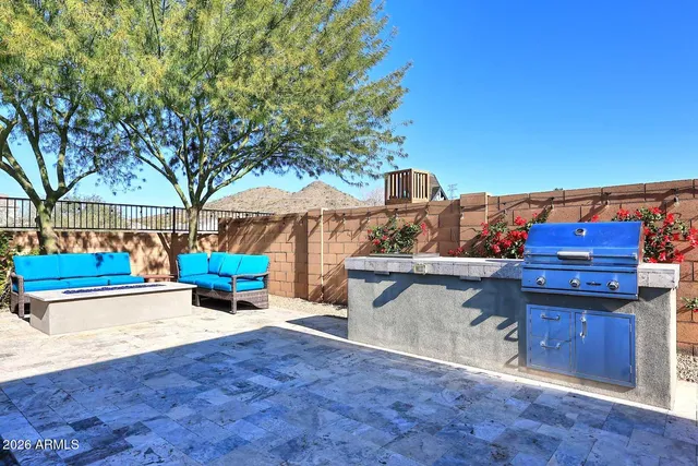 $875,000 | 2048 East Park View Lane, Phoenix, AZ 85024