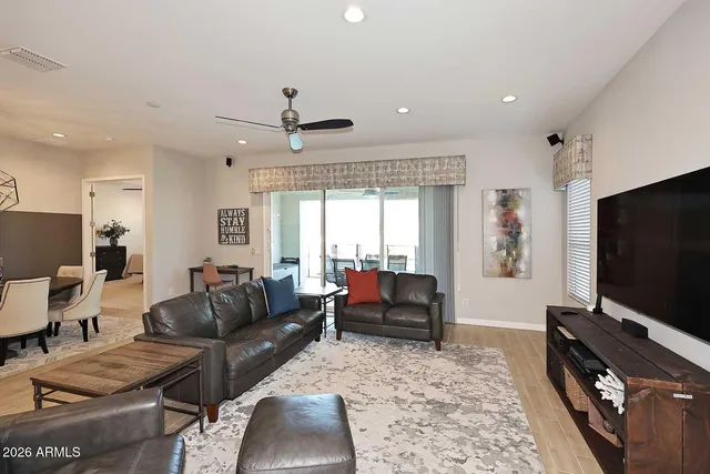 $875,000 | 2048 East Park View Lane, Phoenix, AZ 85024