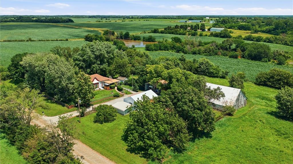 12472 Saline Road Oskaloosa, KS 66066 - Photo 19 of 37