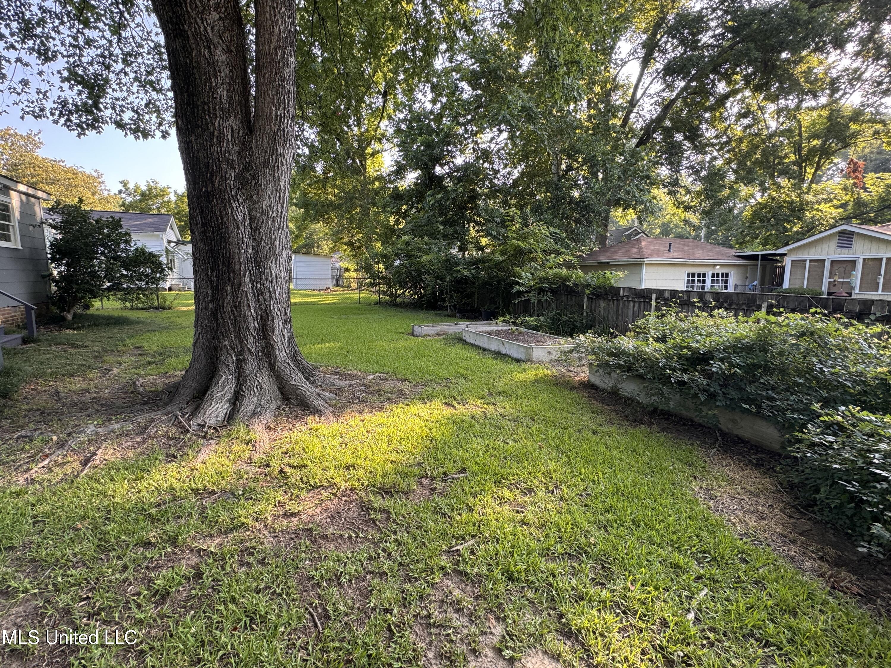 1804 Wheeler Drive Natchez, MS 39120 - Photo 20 of 20 IMG_4591