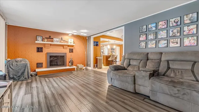 $385,000 | 259 Tanite Road, Stroudsburg, PA 18360