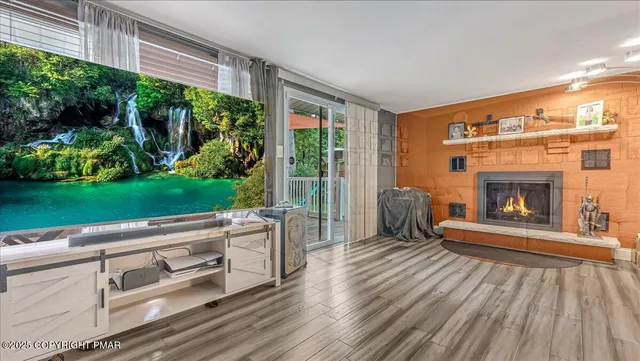 $385,000 | 259 Tanite Road, Stroudsburg, PA 18360