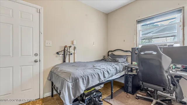 $385,000 | 259 Tanite Road, Stroudsburg, PA 18360