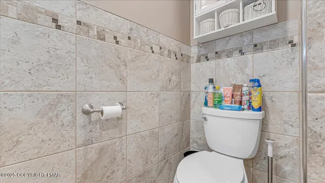 $385,000 | 259 Tanite Road, Stroudsburg, PA 18360