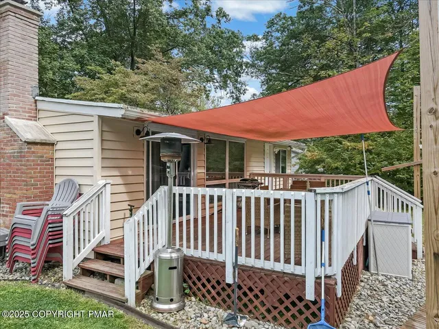 $385,000 | 259 Tanite Road, Stroudsburg, PA 18360