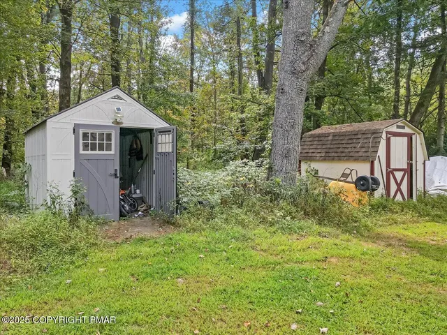 $385,000 | 259 Tanite Road, Stroudsburg, PA 18360