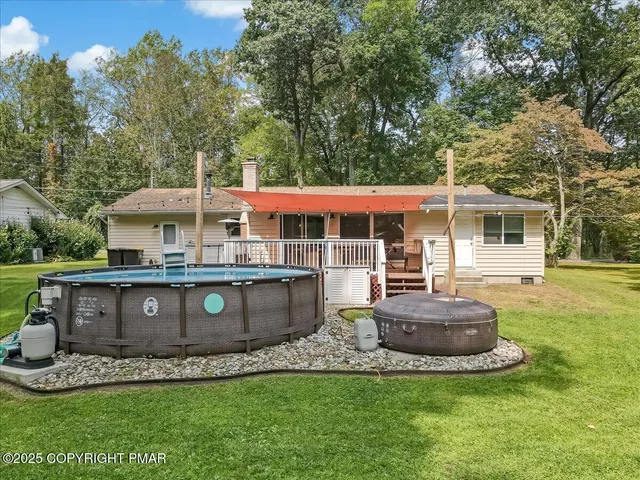 $385,000 | 259 Tanite Road, Stroudsburg, PA 18360