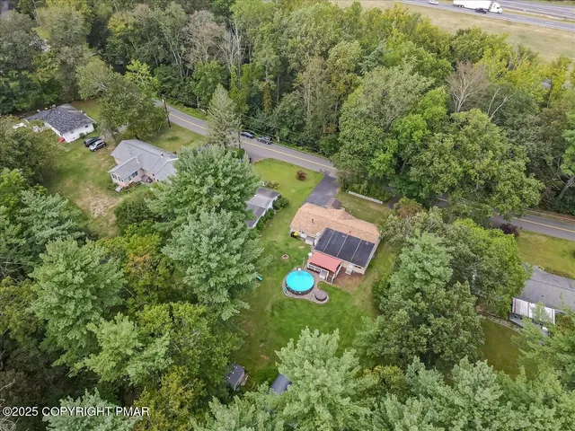 $385,000 | 259 Tanite Road, Stroudsburg, PA 18360