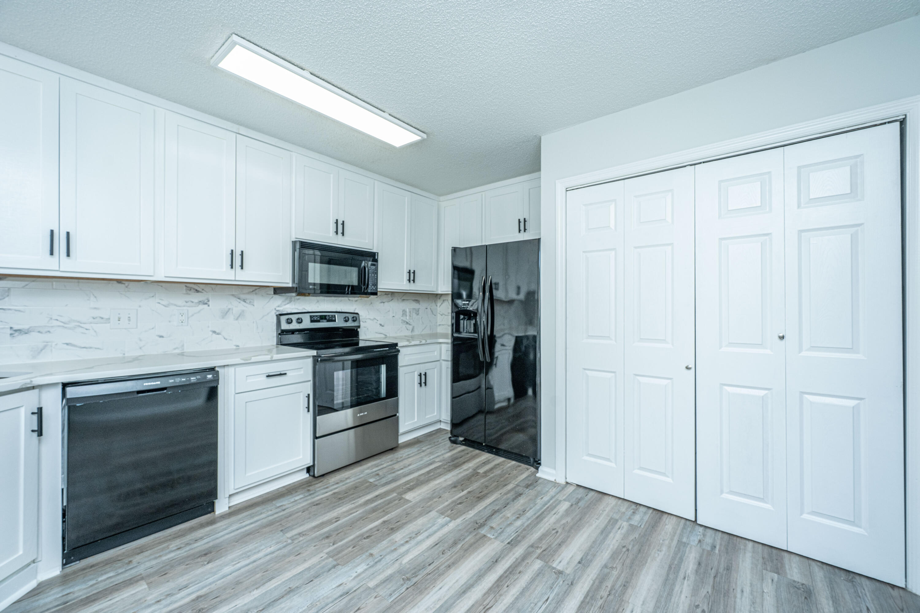 112 Jarett Road Summerville, SC 29485 - Photo 11 of 43 112JarettRd012