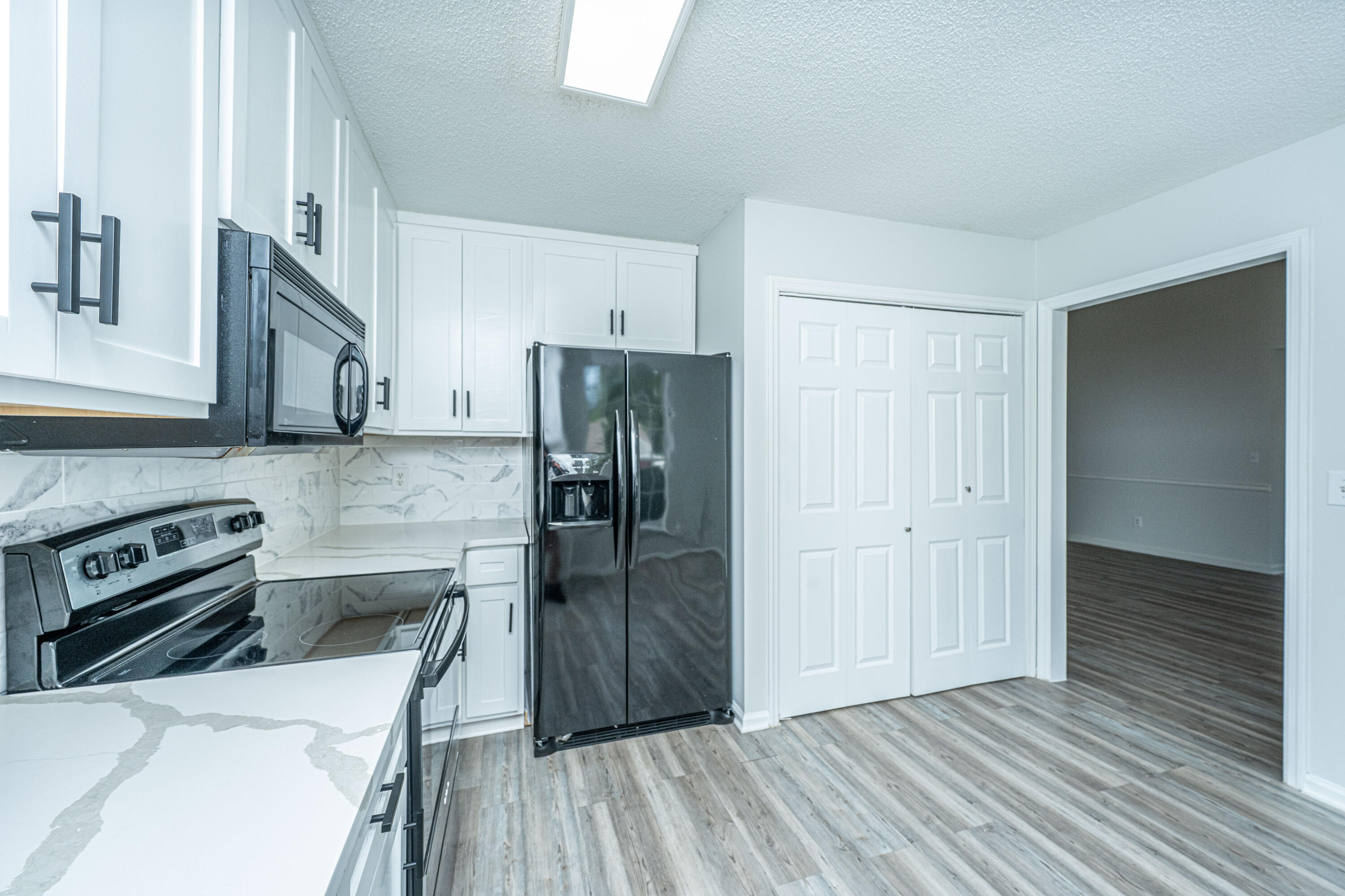 112 Jarett Road Summerville, SC 29485 - Photo 13 of 43 112JarettRd015