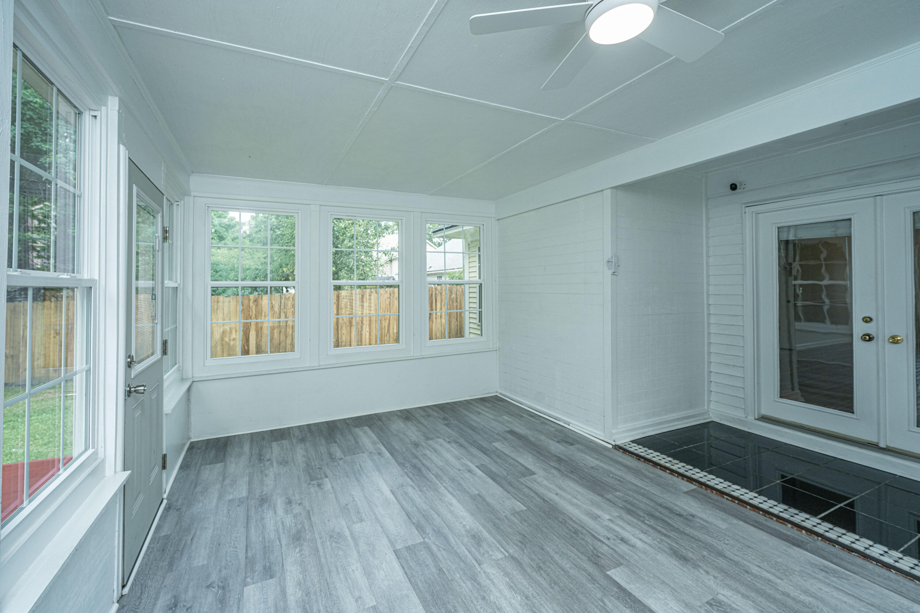 112 Jarett Road Summerville, SC 29485 - Photo 15 of 43 112JarettRd017