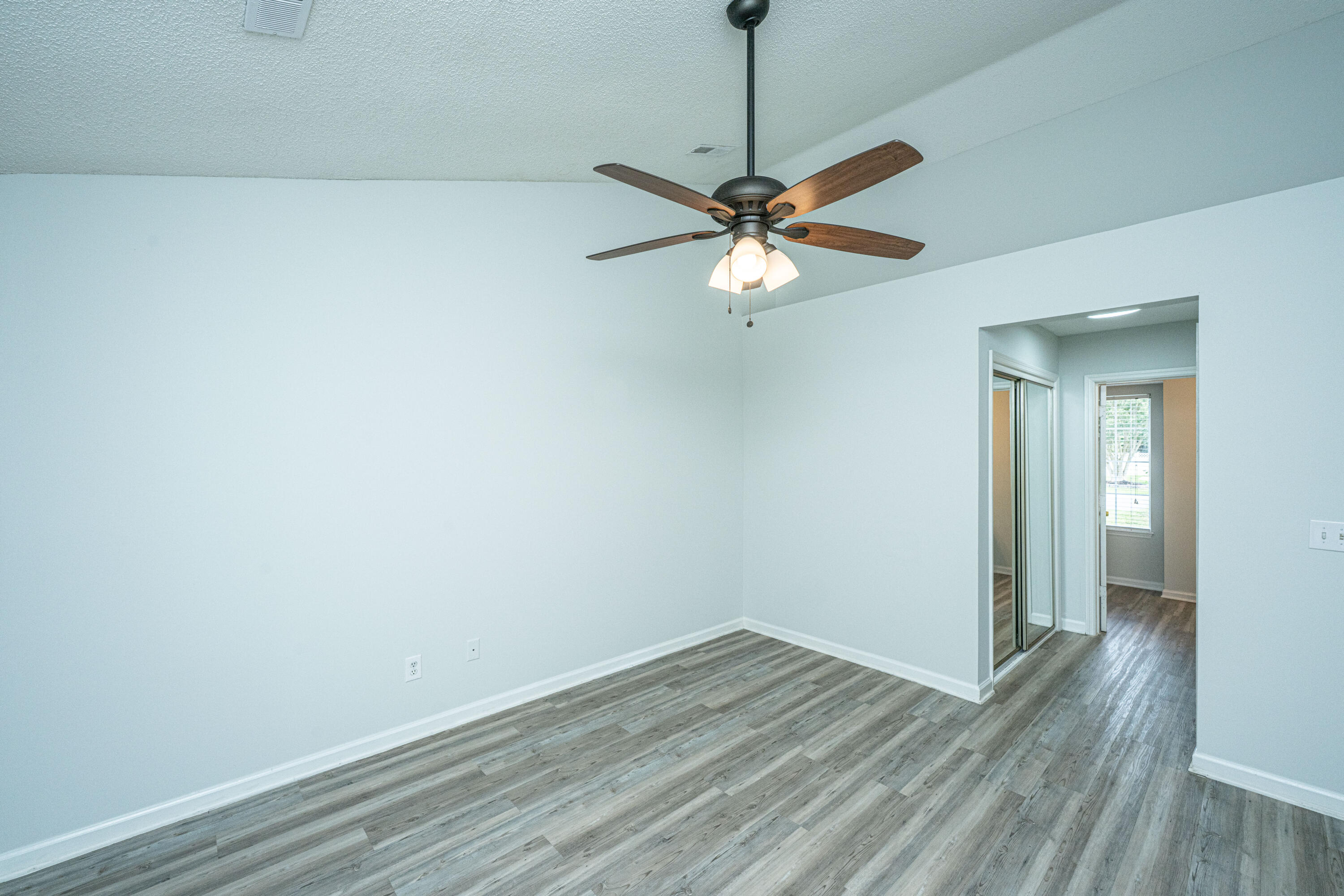 112 Jarett Road Summerville, SC 29485 - Photo 20 of 43 112JarettRd023