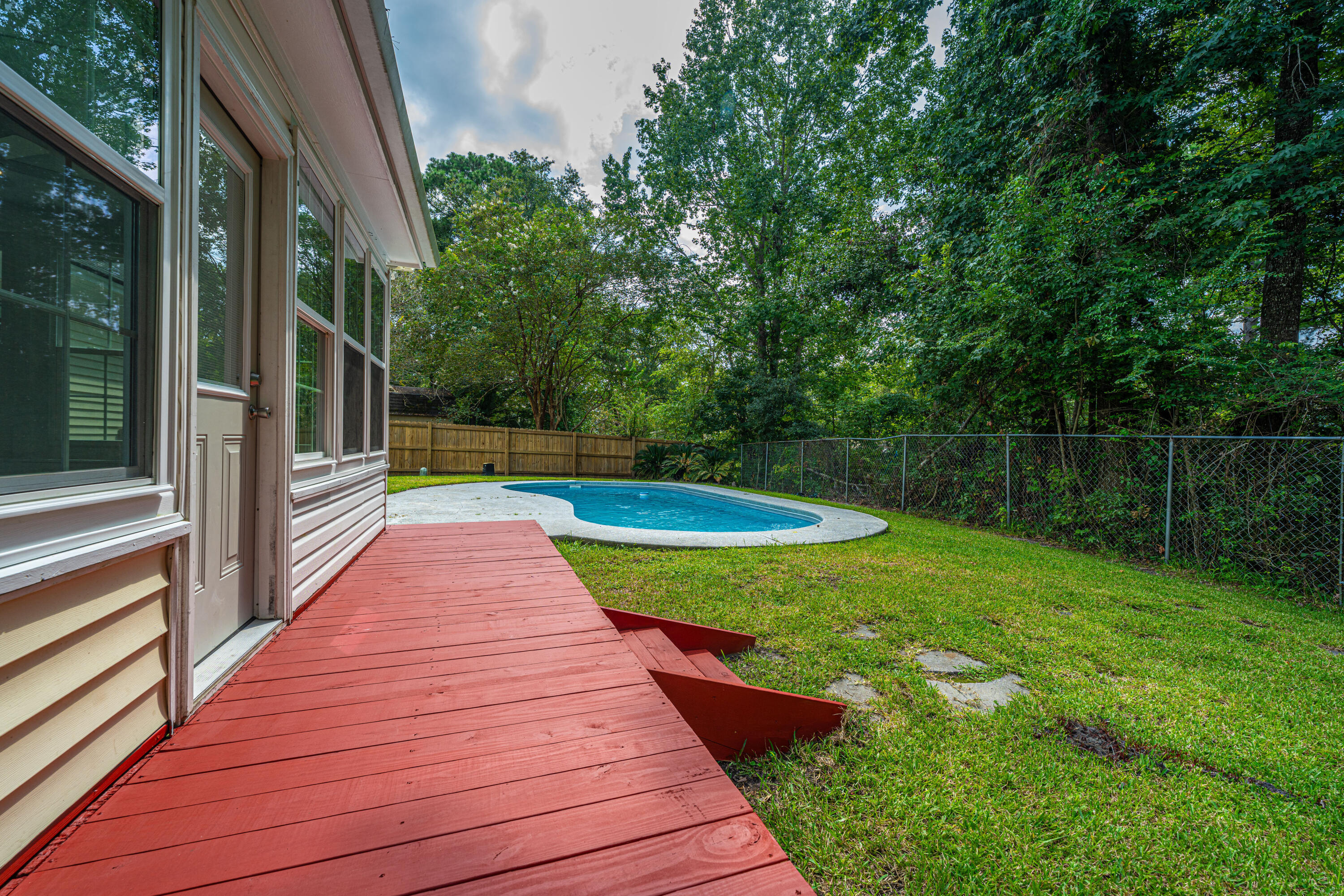 112 Jarett Road Summerville, SC 29485 - Photo 31 of 43 112JarettRd036