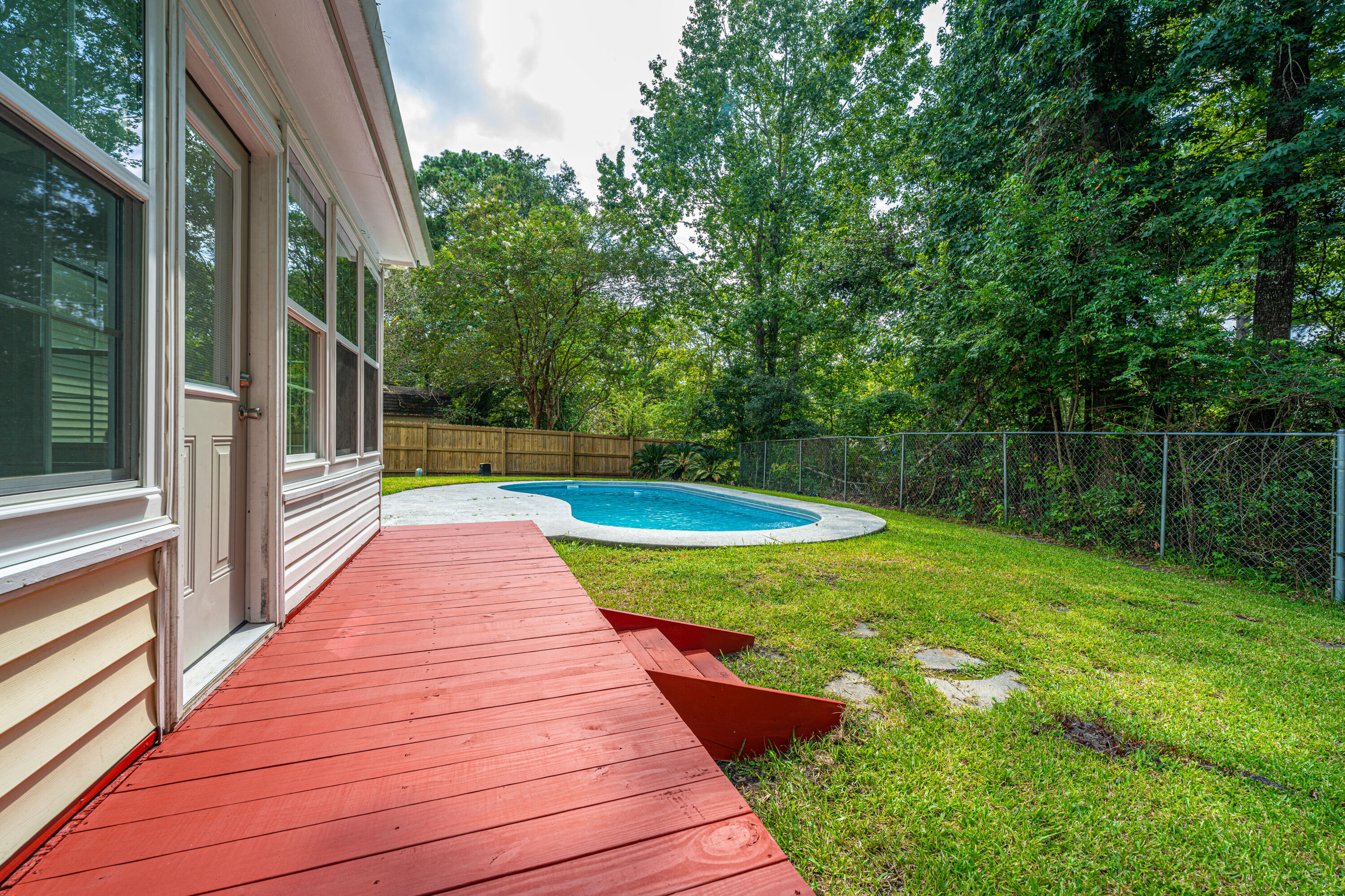 112 Jarett Road Summerville, SC 29485 - Photo 33 of 43 112JarettRd038