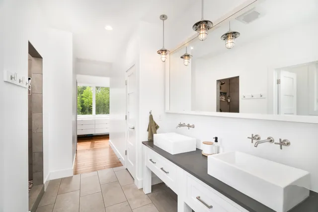 $1,099,000 | 1229 West Knife River Road, Two Harbors, MN 55616