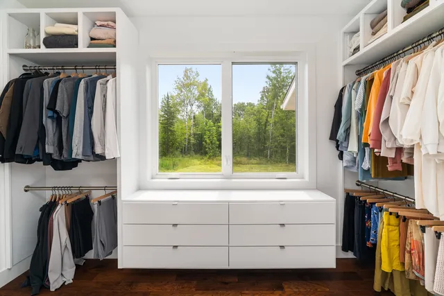 $1,099,000 | 1229 West Knife River Road, Two Harbors, MN 55616