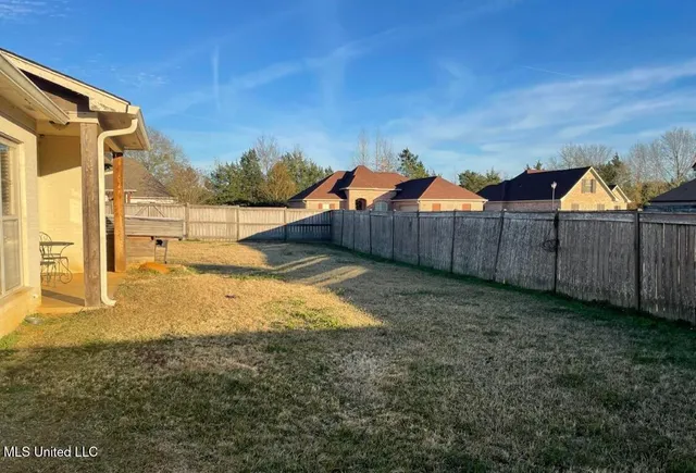 $2,195 | 107 Cannon Run, Canton, MS 39046