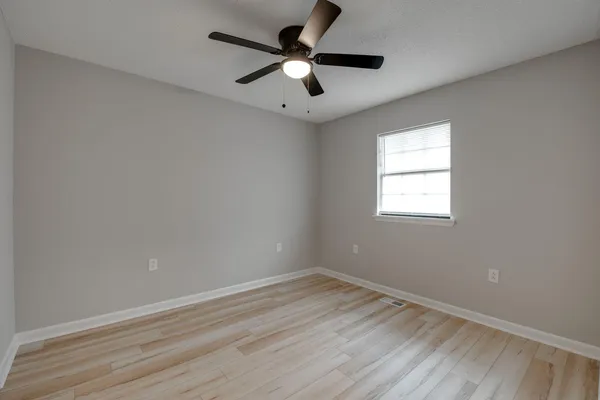 $1,195 | 340 Alpine Drive, Unit B, Rossville, GA 30741