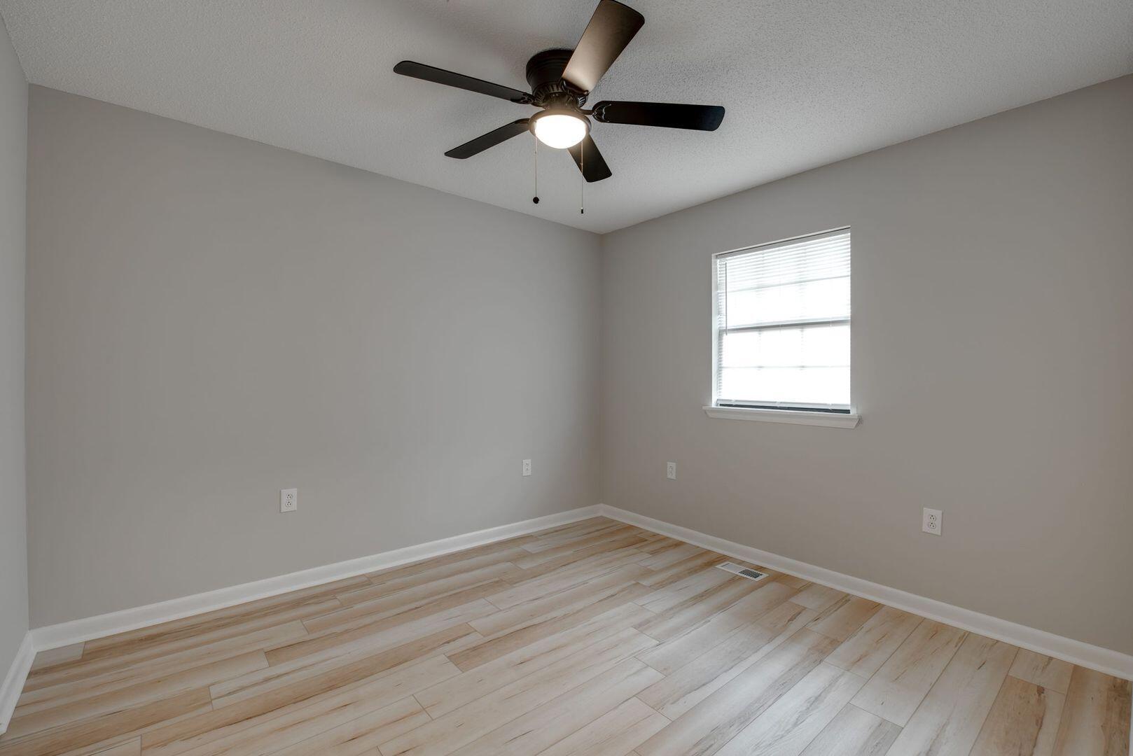 340 Alpine Drive, Unit B Rossville, GA 30741 - Photo 12 of 21 47270353_large