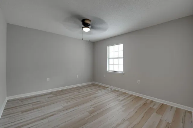 $1,275 | 340 Alpine Drive, Unit B, Rossville, GA 30741