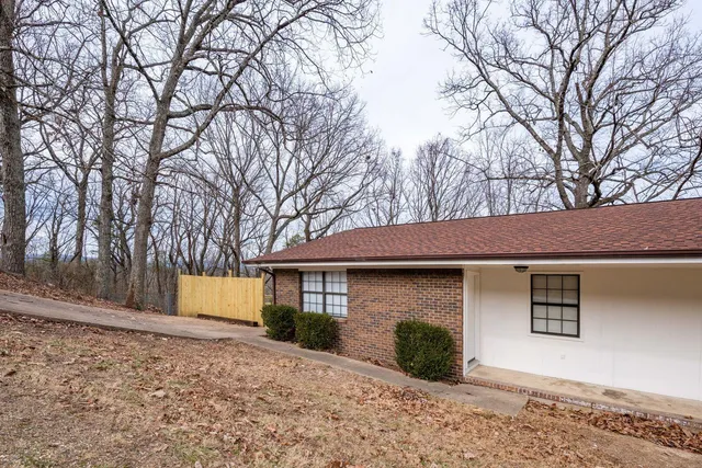 $1,275 | 340 Alpine Drive, Unit B, Rossville, GA 30741