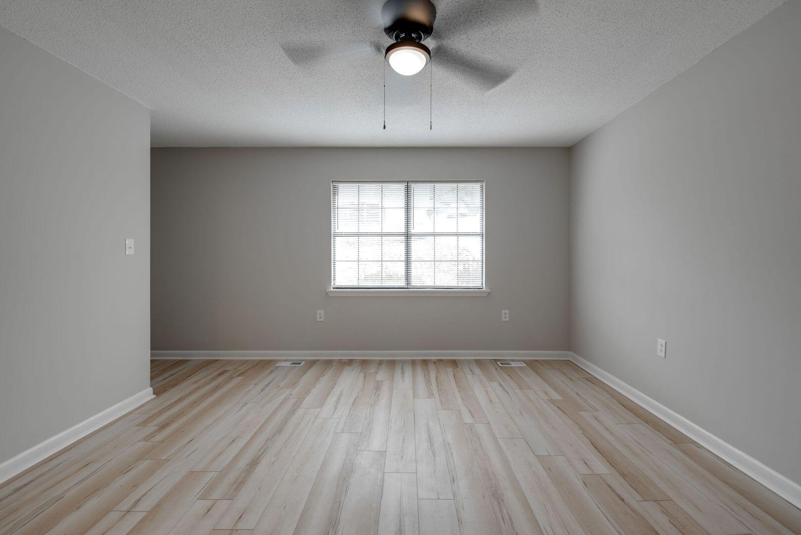 340 Alpine Drive, Unit B Rossville, GA 30741 - Photo 7 of 21 47270342_large