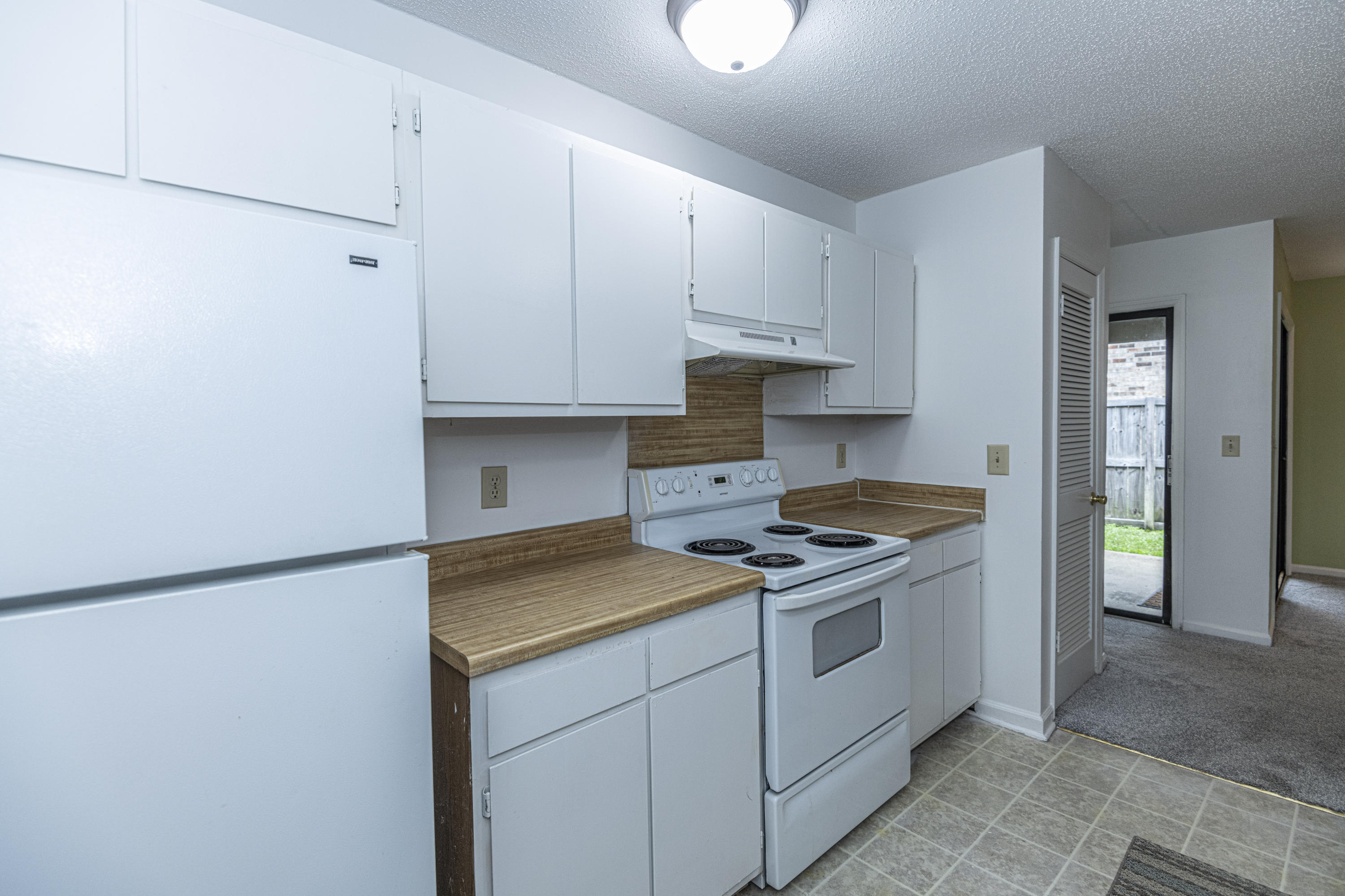 721 Temple Road, Unit B Ladson, SC 29456 - Photo 13 of 35 DSC_2496
