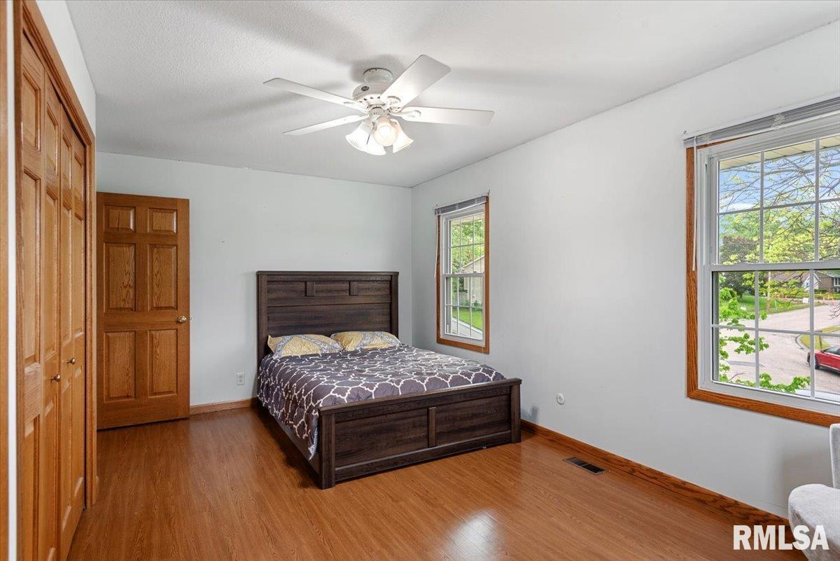 3960 North Northbrook Drive Decatur, IL 62526 - Photo 27 of 37