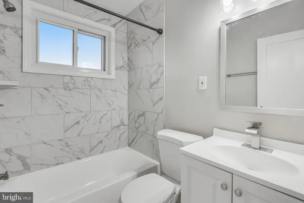 $324,900 | 5005 Roseld Court, Oxon Hill, MD 20745