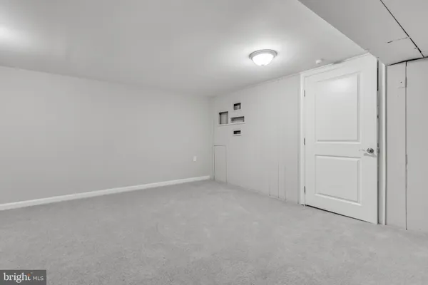 $324,900 | 5005 Roseld Court, Oxon Hill, MD 20745