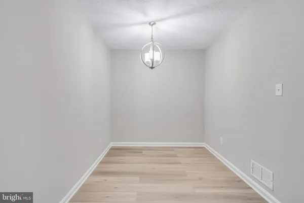 $324,900 | 5005 Roseld Court, Oxon Hill, MD 20745