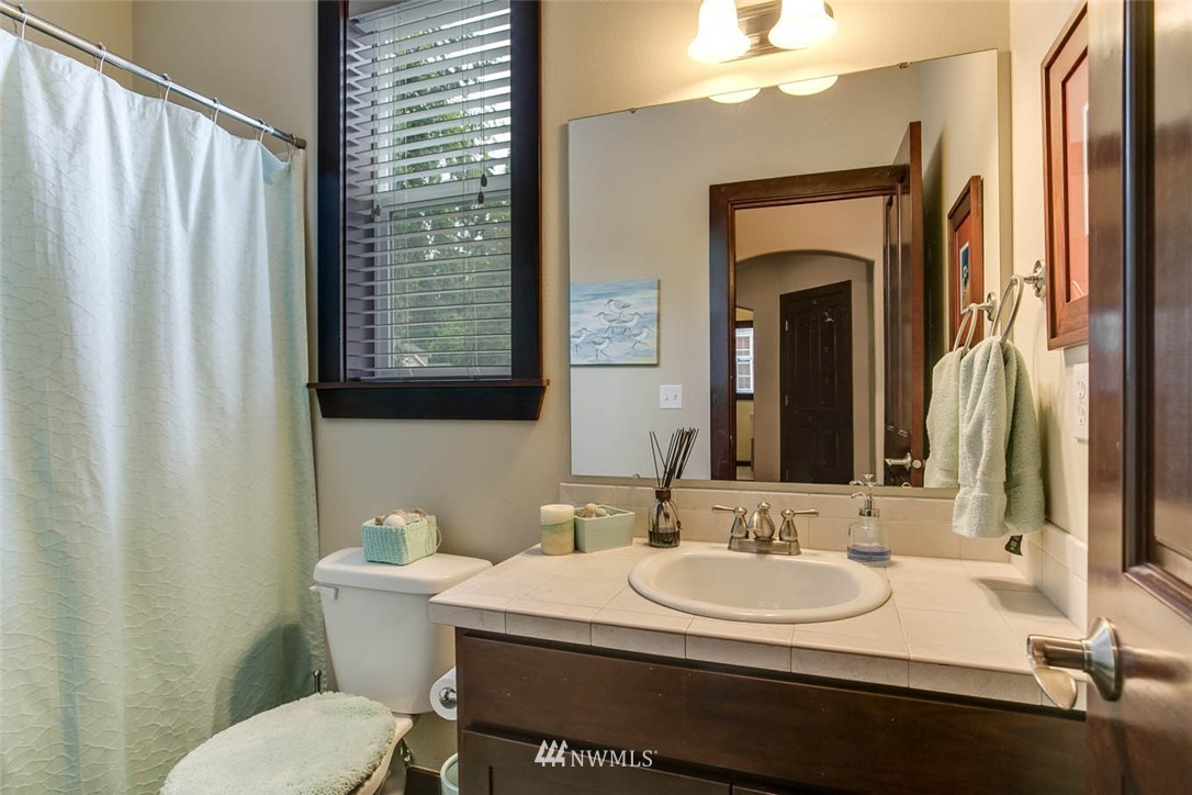 11610 Southeast 189th Place Renton, WA 98058 - Photo 8 of 18 Gallery Image 8
